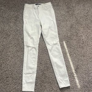 Hollister White Skinny Jeans